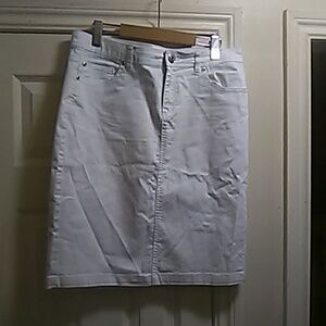 💲1⃣▶▶Classic White Denim Skirt Stretchy